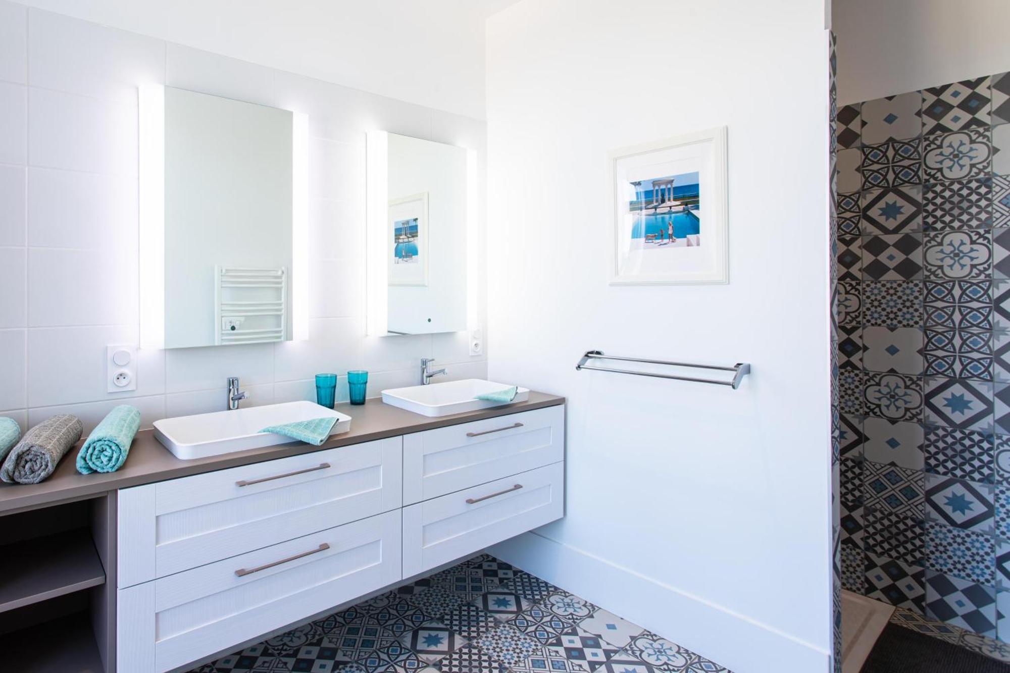Le 49 Cote Parc & Spa Domblans Rom bilde