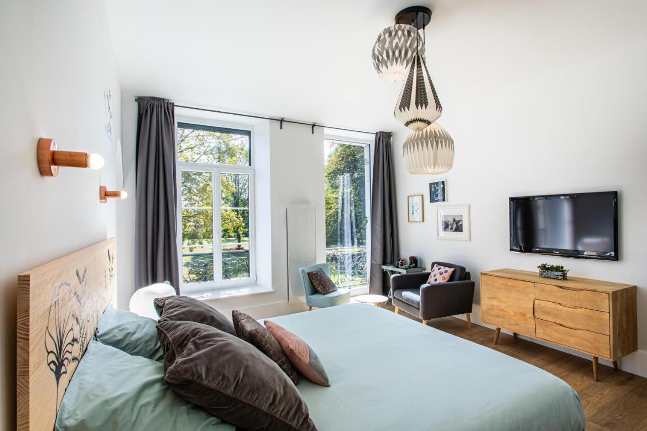 Le 49 Cote Parc & Spa Domblans Eksteriør bilde